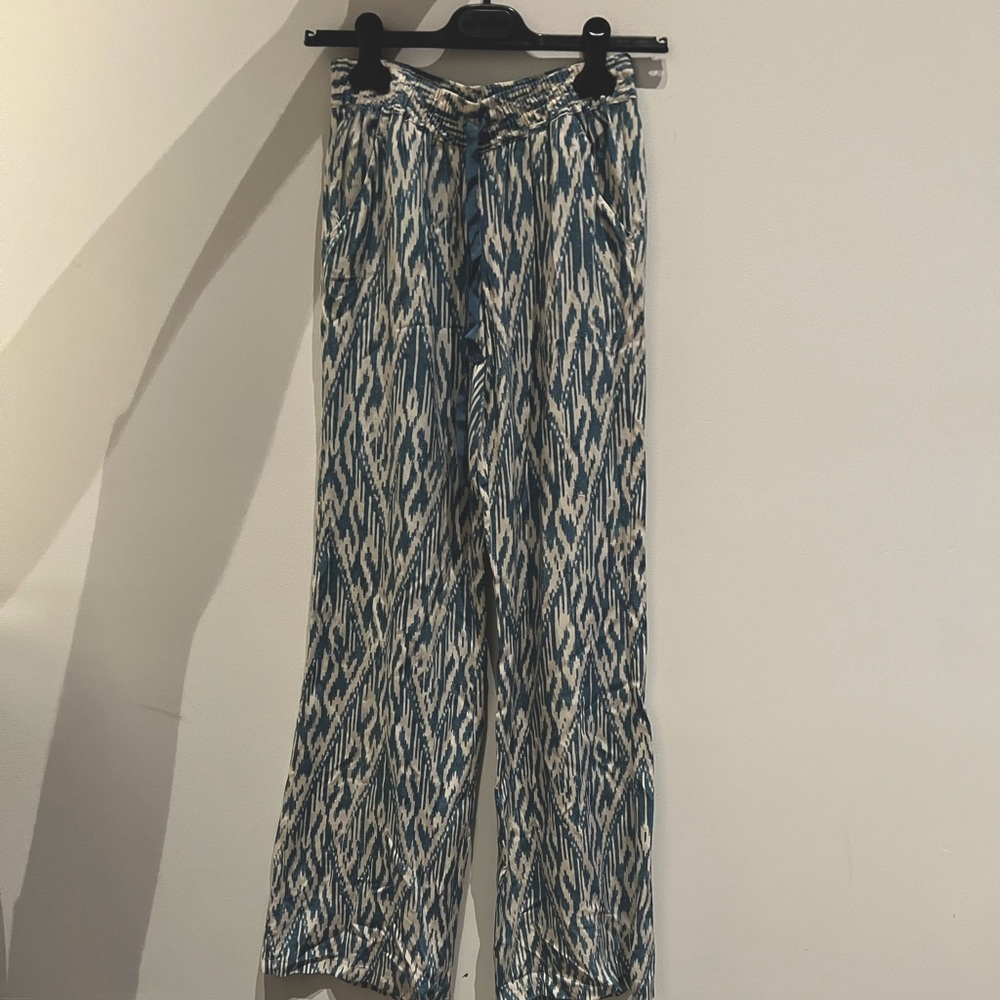 Joie, Aztec print, teal/blue and cream hue, silk summer pant